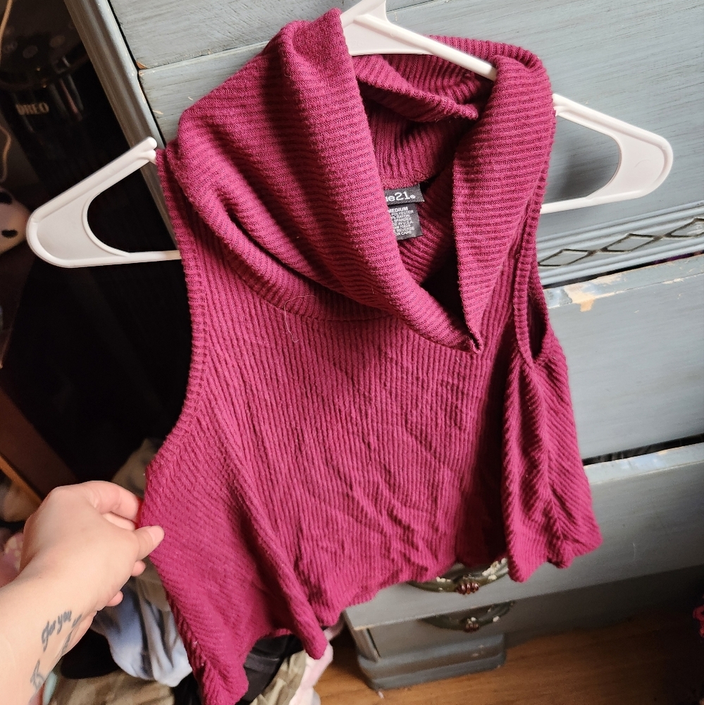 Cropped Sweater Tank Top